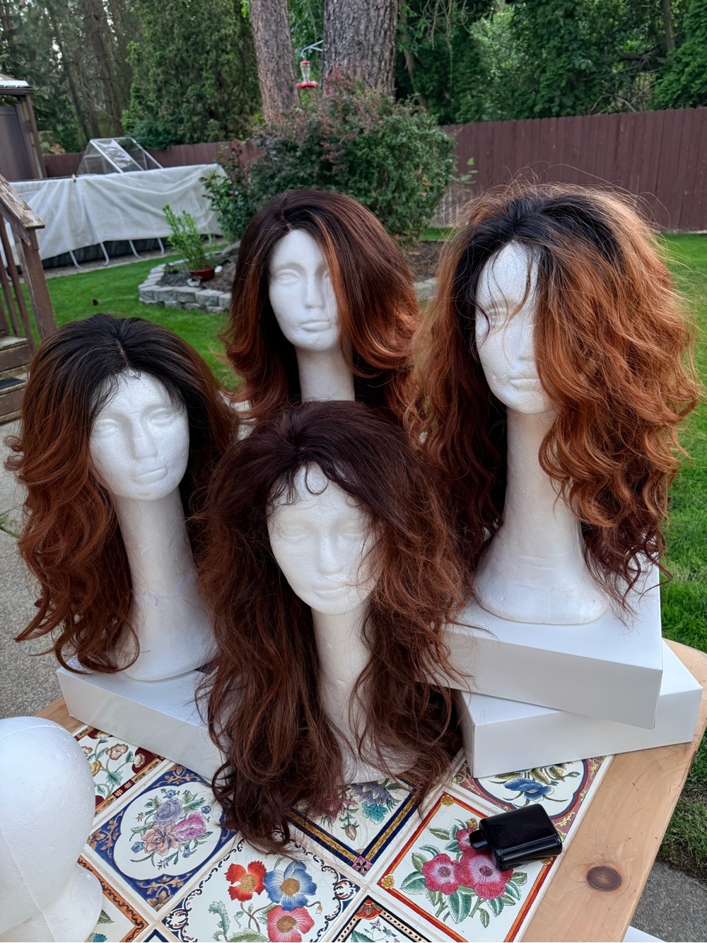 Lot of 4 Stylish Women's Ombre Brown to Copper Synthetic Wig - Layered Waves
